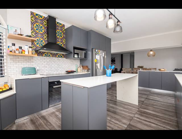 4 BEDROOM HOUSE TO LET IN MILNERTON RIDGE